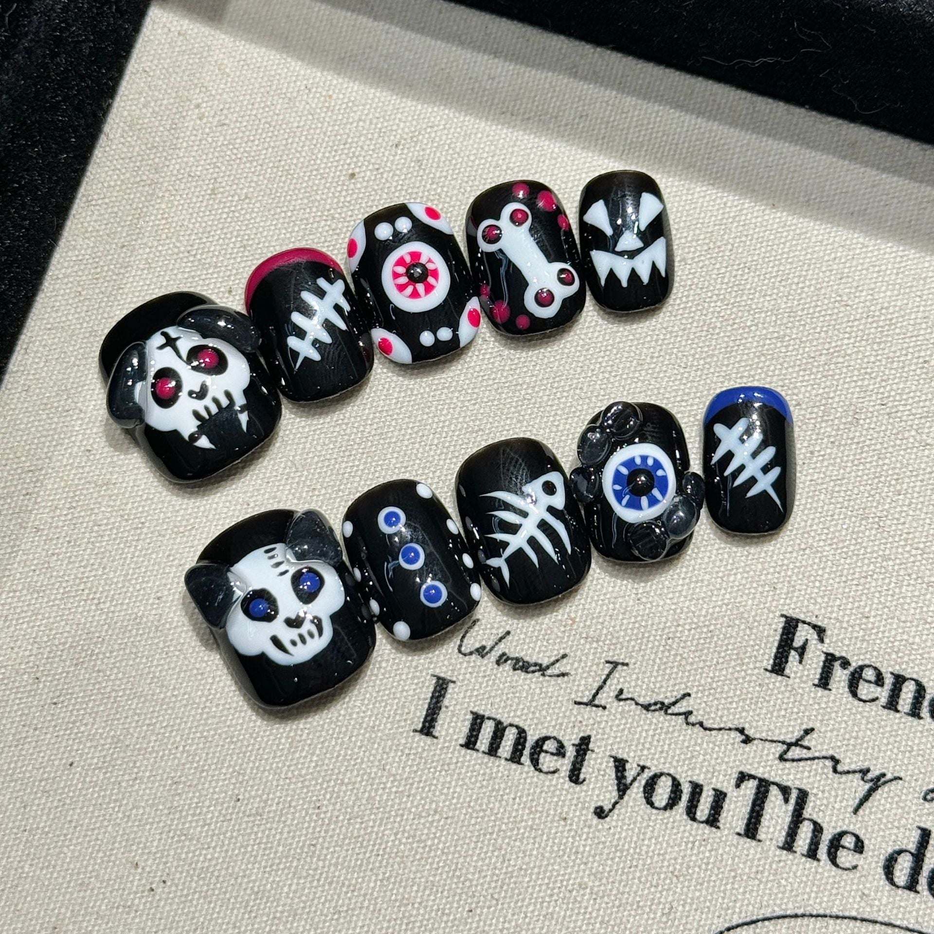 Halloween Dark Gothic Spider Ghost Press On Nails